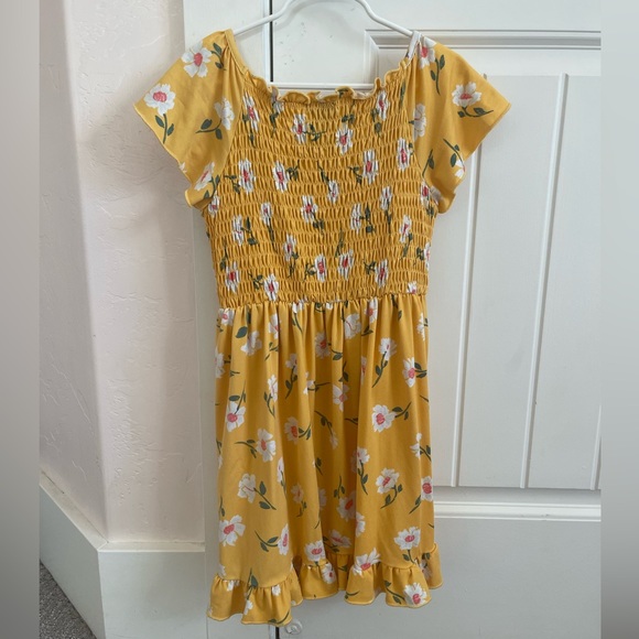 Sundress, Brand is Zunie, size is a girls S 7/8 - Picture 2 of 2
